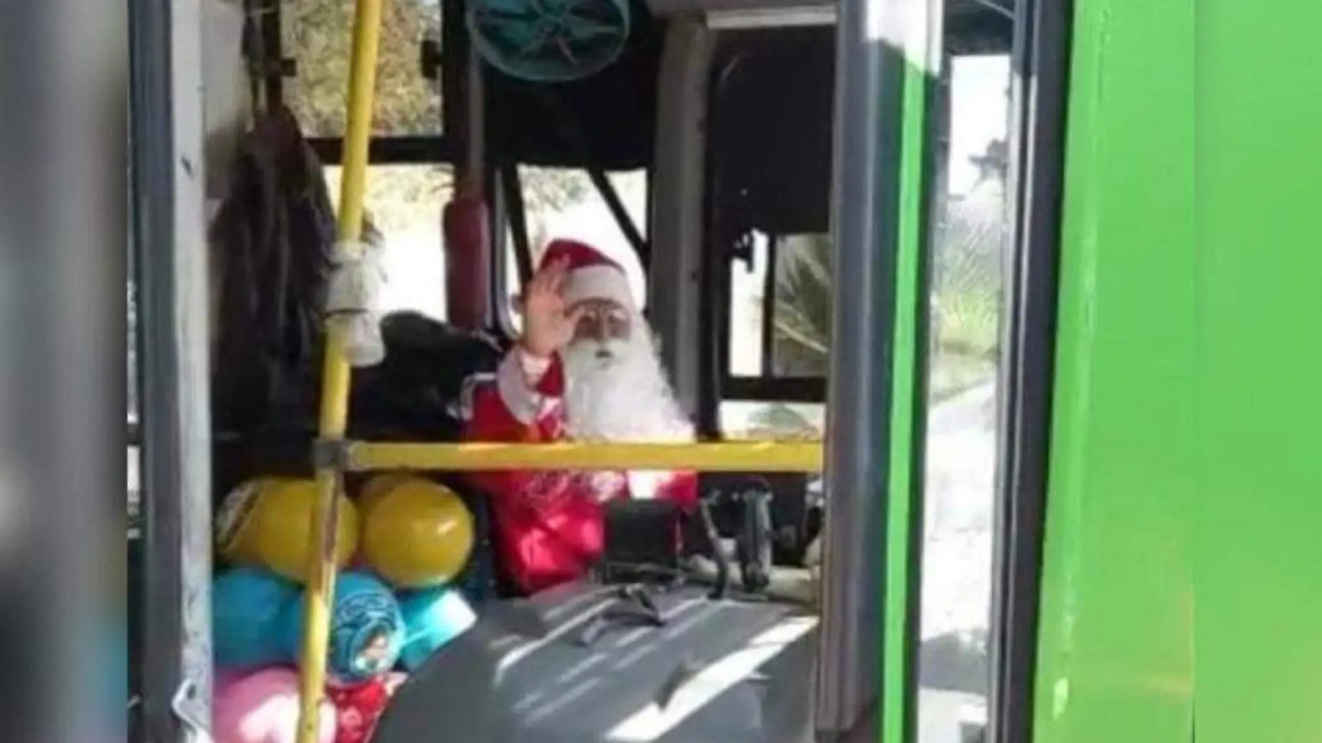 Jaime Ruíz Santa Claus transporte público